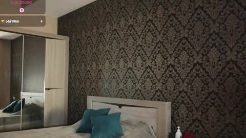 Snapshot of kristina_redhead chatting on April 1, 2026, 4:59 pm Kristina online show from April 1, 2026, 4:59 pm