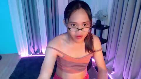 kristine_fox online show from May 24, 2026, 5:18 pm