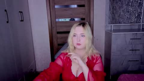 Kristy online show from May 16, 2026, 11:36 pm