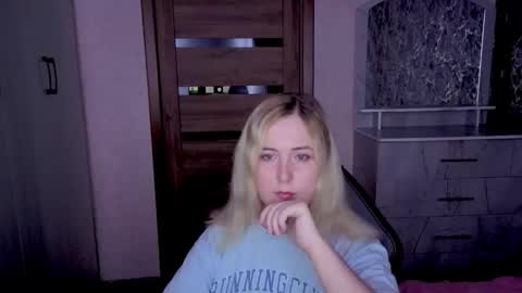 Kristy online show from May 21, 2026, 11:12 pm
