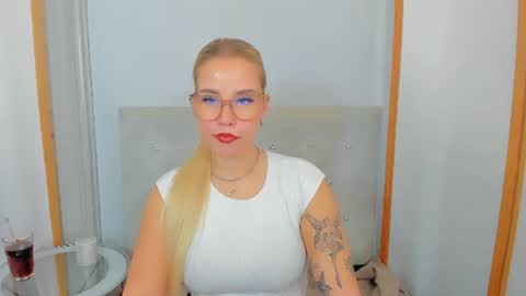 KristyFlowers online show from March 4, 2025, 6:26 am