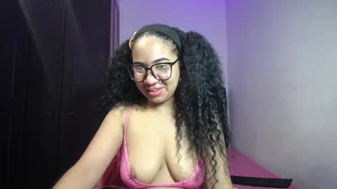 kristynsmith20 online show from September 9, 2025, 10:31 pm