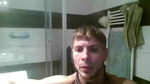 kronoss23 online show from October 22, 2025, 3:45 pm