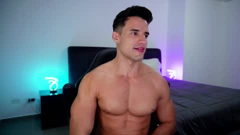 Snapshot of krops_ chatting on February 8, 2025, 12:06 pm KROPS online show from February 8, 2025, 12:06 pm