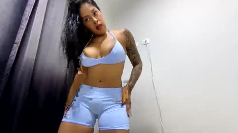 Snapshot of krystal_sexxx chatting on May 12, 2026, 10:07 pm krystal_sexxx online show from May 12, 2026, 10:07 pm