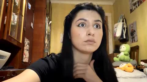 Snapshot of krystleprzygocki chatting on February 13, 2026, 8:27 pm Mira online show from February 13, 2026, 8:27 pm