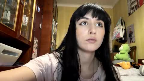 Snapshot of krystleprzygocki chatting on February 26, 2026, 8:30 pm Mira online show from February 26, 2026, 8:30 pm