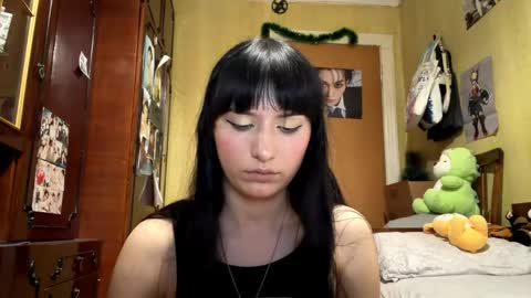 Mira online show from April 16, 2026, 9:04 pm