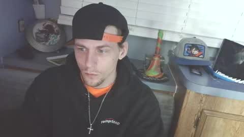 krytiar1992 online show from November 6, 2025, 8:04 am