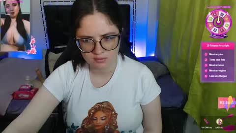 kryystaladams online show from November 1, 2025, 1:02 pm