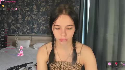 Ksenia online show from April 17, 2026, 8:06 am