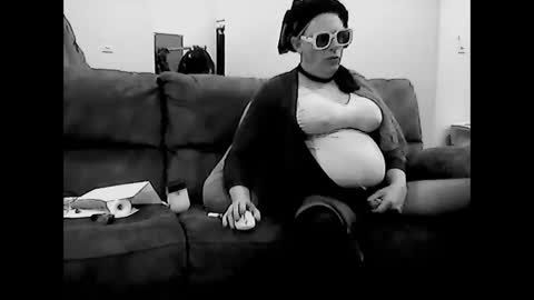 kulinky6969 online show from December 14, 2024, 9:29 am