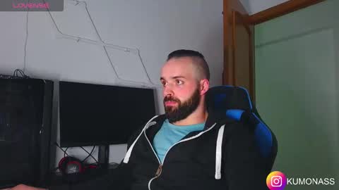 kumonass online show from November 23, 2025, 9:36 pm