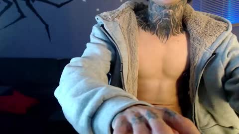 kuregari_xs online show from October 15, 2025, 4:56 am