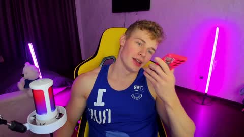 Snapshot of kurt_hanssen chatting on December 14, 2024, 4:42 pm kurt_hanssen online show from December 14, 2024, 4:42 pm