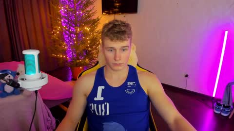 Snapshot of kurt_hanssen chatting on January 17, 2025, 7:16 pm kurt_hanssen online show from January 17, 2025, 7:16 pm
