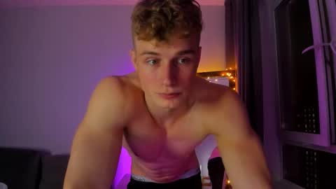 Snapshot of kurt_hanssen chatting on October 15, 2025, 10:21 pm kurt_hanssen online show from October 15, 2025, 10:21 pm
