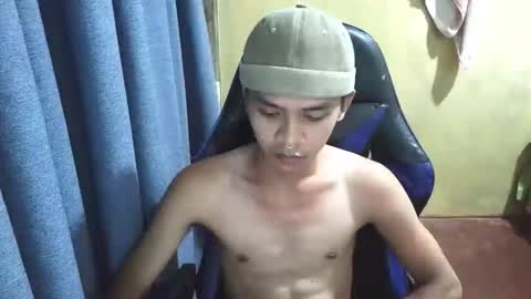 kurtxxx07 online show from March 19, 2026, 7:40 pm