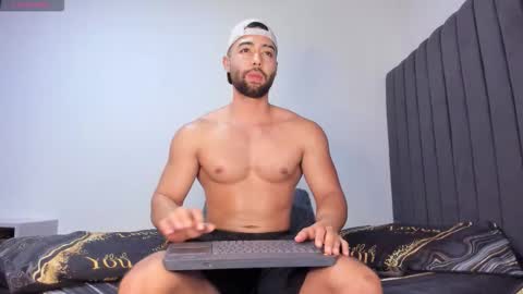 Kyle collinz online show from October 5, 2025, 8:34 am