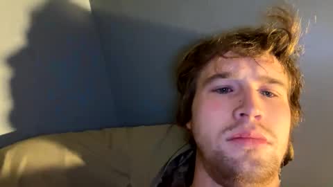 Snapshot of kylelovepussy69 chatting on February 26, 2025, 9:21 am kylelovepussy69 online show from February 26, 2025, 9:21 am