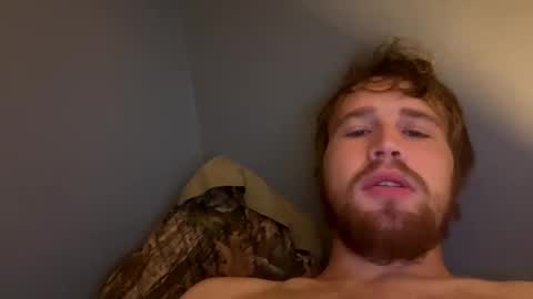Snapshot of kylelovepussy69 chatting on September 14, 2025, 8:35 am kylelovepussy69 online show from September 14, 2025, 8:35 am