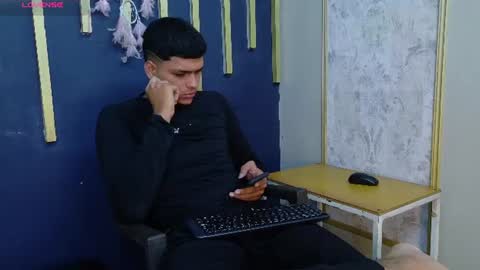 Kyliam online show from July 25, 2026, 1:04 am