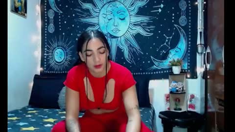 kylie online show from April 16, 2026, 10:45 pm