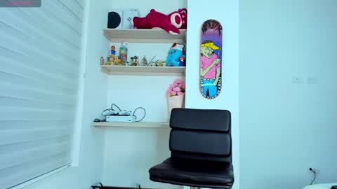 Snapshot of kylie_ex18 chatting on September 11, 2025, 11:49 pm Kylie online show from September 11, 2025, 11:49 pm