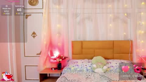 Snapshot of kylie_gomez_ chatting on February 4, 2026, 12:00 pm kylie gomez online show from February 4, 2026, 12:00 pm