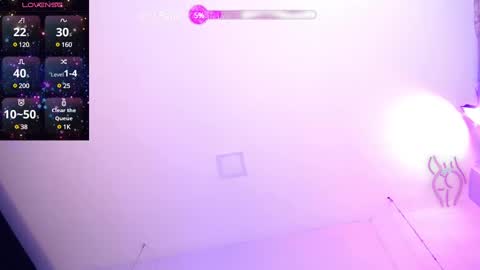 kylie_ls online show from January 5, 2025, 12:42 pm