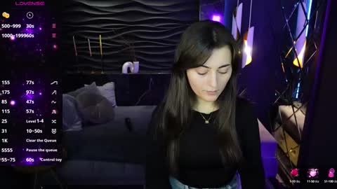 Kylie online show from March 8, 2025, 5:49 am