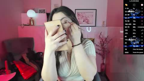 Kylie online show from October 17, 2025, 5:43 am