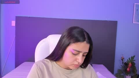 Kylie Reyes  online show from December 23, 2024, 8:03 pm