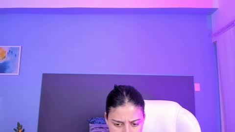 Kylie Reyes  online show from January 15, 2025, 1:45 am