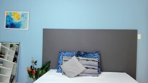 Kylie Reyes  online show from November 5, 2025, 7:36 pm