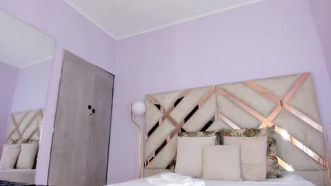 Kylie Reyes  online show from April 8, 2026, 7:14 pm