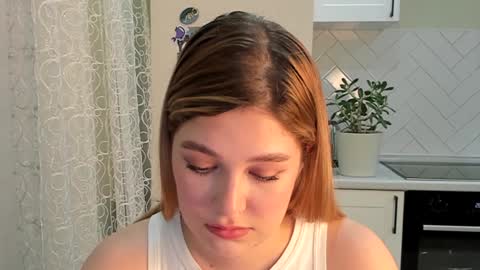 Snapshot of kylieblond chatting on December 6, 2024, 3:33 pm Din online show from December 6, 2024, 3:33 pm