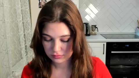 Snapshot of kylieblond chatting on December 1, 2025, 9:42 pm Din online show from December 1, 2025, 9:42 pm