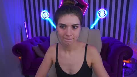 Nicole online show from June 24, 2026, 6:34 am