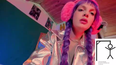 Snapshot of kyliekandy chatting on September 12, 2025, 11:15 pm   online show from September 12, 2025, 11:15 pm