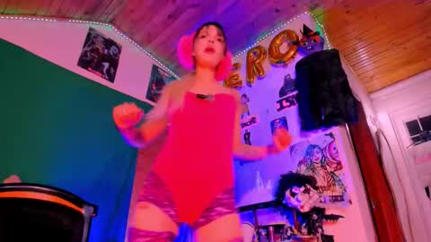 Snapshot of kyliekandy chatting on October 12, 2025, 12:20 am   online show from October 12, 2025, 12:20 am