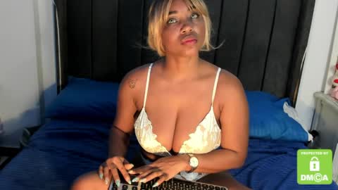 kylie white boobs online show from April 9, 2026, 10:59 pm