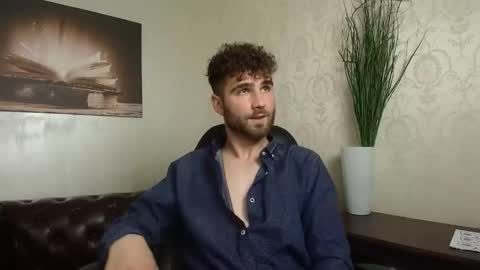 KyloEast online show from May 7, 2026, 4:56 pm