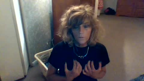 kym12672 online show from June 30, 2026, 2:12 am