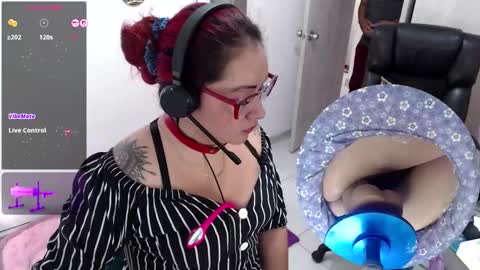 kyobiker223 online show from February 14, 2026, 2:36 pm