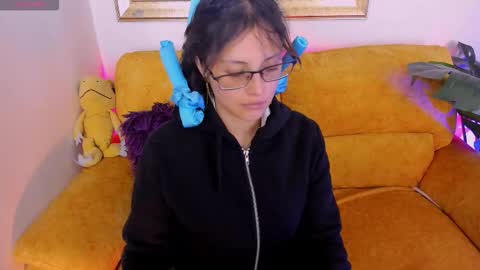 Kyomi online show from March 28, 2026, 11:54 am