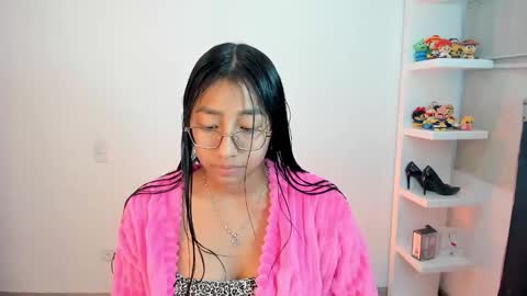 IG  online show from November 11, 2025, 10:59 am