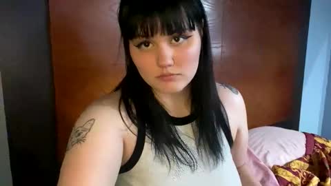 Lily online show from April 11, 2026, 9:02 am