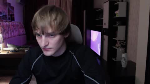 l1onkennedy online show from November 18, 2025, 8:24 pm