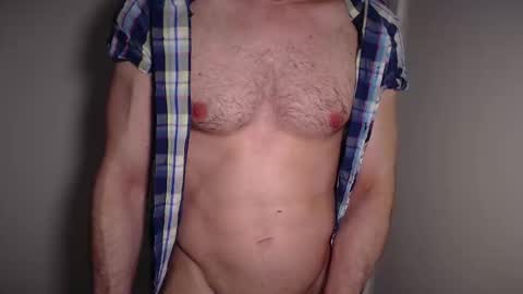 Snapshot of l3xxius chatting on February 11, 2026, 11:32 pm Alex online show from February 11, 2026, 11:32 pm